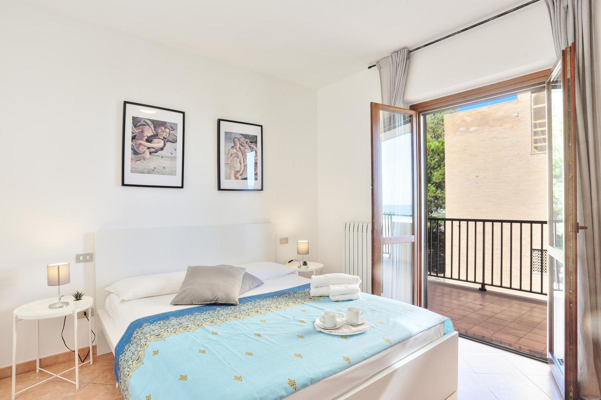 Mazzarosa Residence Roseto Degli Abruzzi Esterno foto
